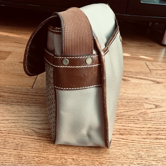 Hunting World Authentic RARE Shoulder Canvass Leather Brown Tan Messenger Bag - Picture 7 of 11